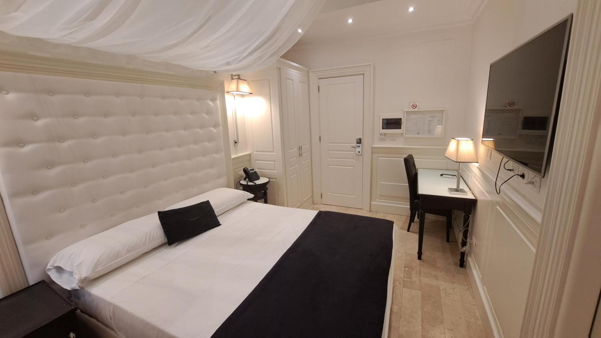 Hotel Dei Quiriti Suite Rome Bagian luar foto