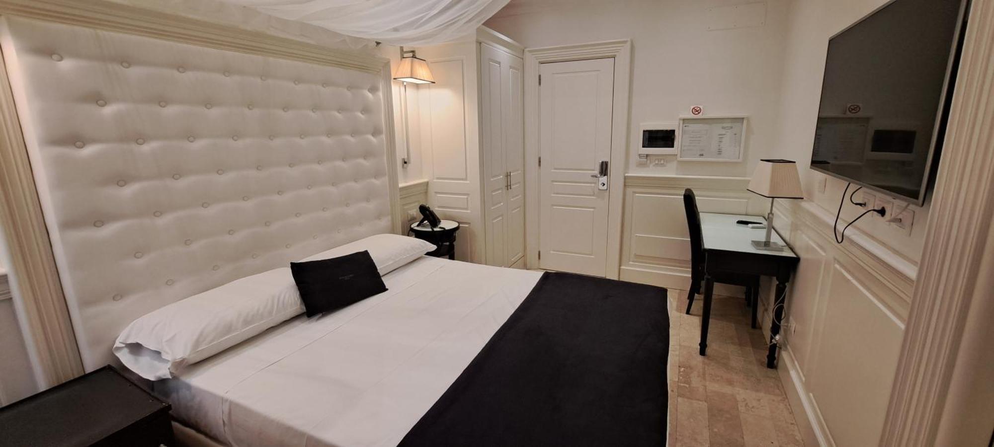 Hotel Dei Quiriti Suite Rome Bagian luar foto